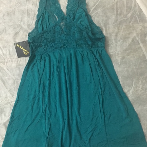 SZ L- Rayon Spandex Cinema Etoile Chemise w/Lace - Picture 4 of 4